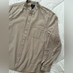 H&M Men’s Button-Down Shirt